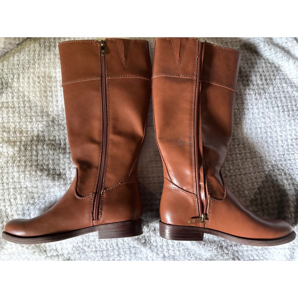 Tommy Hilfiger Women's Shano Round Toe Knee High Boots